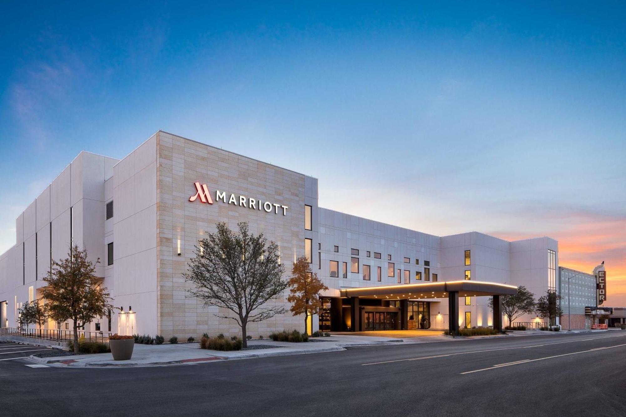 Odessa Marriott Hotel & Conference Center Extérieur photo